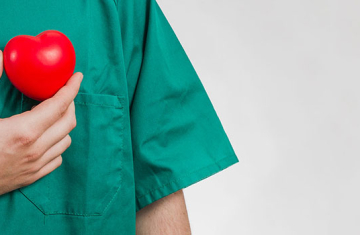 Quais riscos uma cirurgia cardíaca oferece?