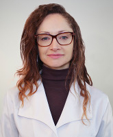 Dra. Katia Vanessa Iwanoswski